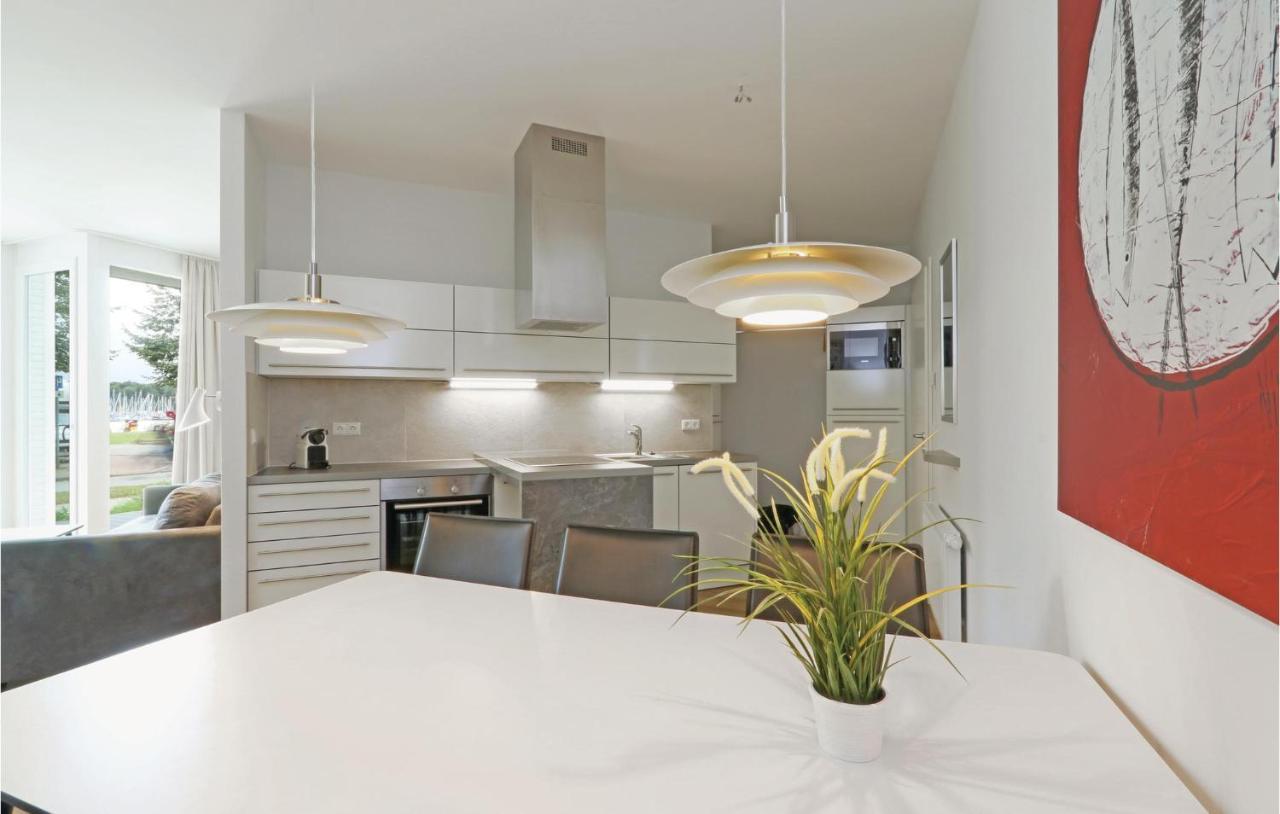 Stunning Apartment In Luebeck Travemuende With Wifi エクステリア 写真