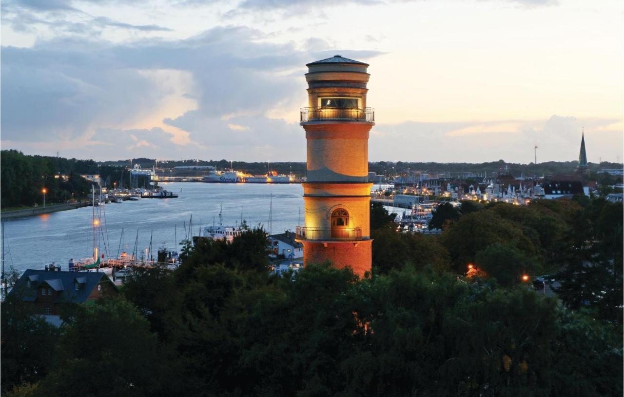 Stunning Apartment In Luebeck Travemuende With Wifi エクステリア 写真